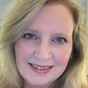 Meet your Posher, Sheila